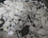 عکس مرحله 1 از دستور خوراک دل مرغ و قارچ