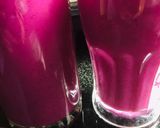 A picture of step 2 of Jamun juice.