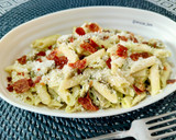 Foto del paso 7 de la receta: Macarrones con crema de aguacate, costilla de cerdo, parmesano y crujiente de jamón