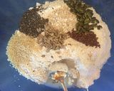 Foto del paso 1 de la receta: Pan de cereales