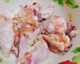 Hình bước làm 1 của món Gà kho sả ớt