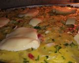Foto del paso 3 de la receta: Tortilla de papa criolla a la muzzarella 😍
