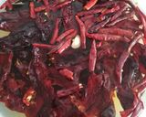 Foto del paso 1 de la receta: Tamales: Rojo, Rajas y Queso