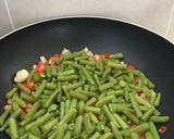Foto del paso 5 de la receta: Ejotes acompañados con verduras y huevos