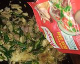 Foto langkah ke 4 dari resep Tempe orek.