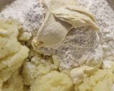 Mogyorókrémes derelye, mogyoró bundában, édes sajtkrémre fektetve (vegán) recept fázis 2 fotója