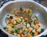 A picture of step 5 of One-Pot Vegetable Pulao in Pressure Cooker.