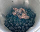 Foto del paso 2 de la receta: Mermelada de moras sin azúcares añadidos Mambo