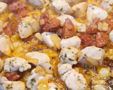 Foto del paso 2 de la receta: Patatas al horno con chorizo patatero y pollo