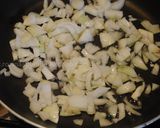 A picture of step 4 of Persian dill & broad beans rice cake ته چین شوید باقالی.