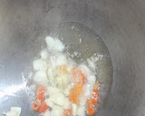 Foto langkah ke 1 dari resep Nasi goreng  tanpa kecap.