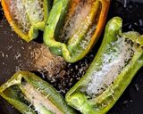 Foto del paso 3 de la receta: Ají relleno de mi huerta