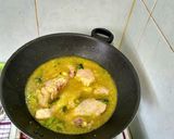 Foto langkah ke 4 dari resep Ayam Goreng Lengkuas.