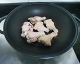 Foto langkah ke 3 dari resep 55. Ayam Jamur.