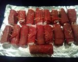 A picture of step 8 of Beef and bacon roll ups "rouladen".
