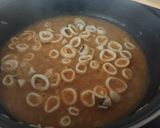 Foto del paso 4 de la receta: Arroz meloso de chipis y merluza