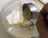 A picture of step 3 of Chocolate chip ice cream.