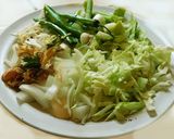 A picture of step 1 of Spring roll with veggies.