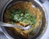 A picture of step 5 of Stuffed Pumpkin Paratha.