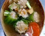 รูปขั้นตอนการทำที่ 7 ของ แกงจืดบวบยัดไส้ไก่สับ
