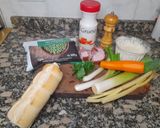 Foto del paso 1 de la receta: Sopa crema de arvejas con crutones y panceta crocante