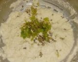 A picture of step 2 of Rasam Vada.