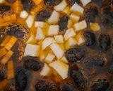 Lòbableves sonka főzõlèbõl, csipetkèvel recept fázis 1 fotója