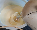 Foto del paso 1 de la receta: Budín húmedo de uvas y kiwis sin manteca