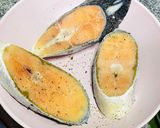 簡易素煎鮭魚排的食譜步驟3照片