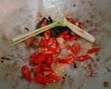 Foto langkah ke 2 dari resep Tumis Kerang Dara Pedas Manis.