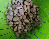 Foto del paso 2 de la receta: Ensalada de trofie con habas y vinagreta de anacardos