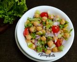 A picture of step 5 of Mediterranean Chickpeas Salad.