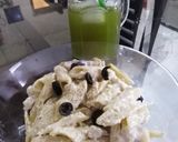 A picture of step 3 of Chicken pasta with mint margarita.