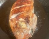 Hình bước làm 2 của món Cá Hồng một nắng sốt chua ngọt