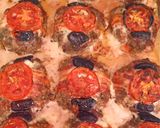 Foto del paso 5 de la receta: Hamburguesas al horno con papas en aceite de oliva y orégano con sal de maras