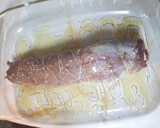 Foto del paso 4 de la receta: Solomillo de cerdo relleno al horno con salsa de champiñones