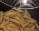 Foto del paso 10 de la receta: Unos macarrones, con langostinos y salsita de albahaca 🌿