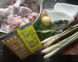 Foto langkah ke 1 dari resep Ayam Serundeng Kelapa (bumbu instan).