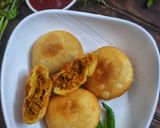 मूंग दाल की कचौड़ी (Moong Dal ki kachori recipe in Hindi) रेसिपी चरण 7 फोटो