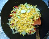 Foto langkah ke 5 dari resep Cah Brokoli dan Jagung Manis.