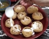 A picture of step 3 of Dahi Puri Chat.