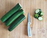 Foto del passaggio 2 della ricetta Involtini di Zucchine ripieni