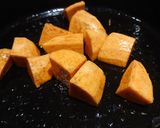 A picture of step 3 of Cinnamon Sweet Potatoe Bites.