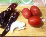 A picture of step 3 of Mole de Olla.