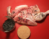 Foto del paso 1 de la receta: Pollo al ajillo y romero al horno