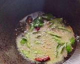 A picture of step 3 of Lauki bran flour muthiya.