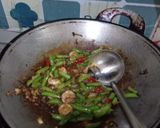 Foto langkah ke 2 dari resep Cah buncis udang.