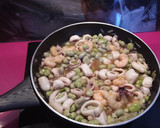Foto del paso 3 de la receta: Calamares con habas