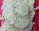 Foto del paso 2 de la receta: Trucha con verduritas salteadas y patatas al lekue