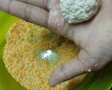 Foto langkah ke 3 dari resep Bola bola Tahu Kornet.